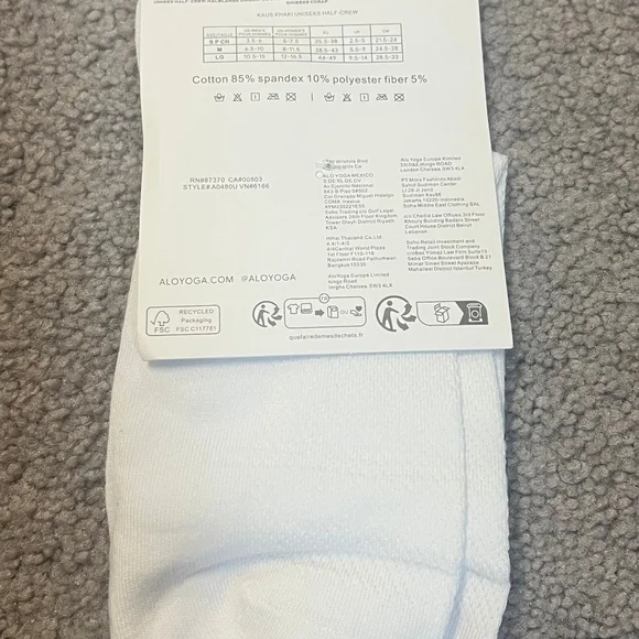 ALO Yoga White Unisex Half-Crew Socks Med